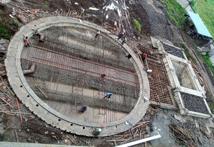 Construcción de fosos y galerias para la fabrica Harinera